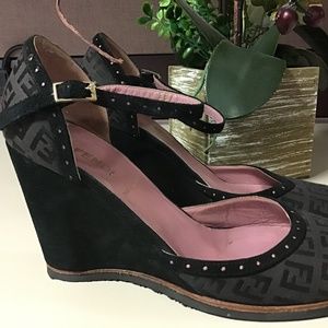 Fendi Shoes - Zucca D’ Orsay